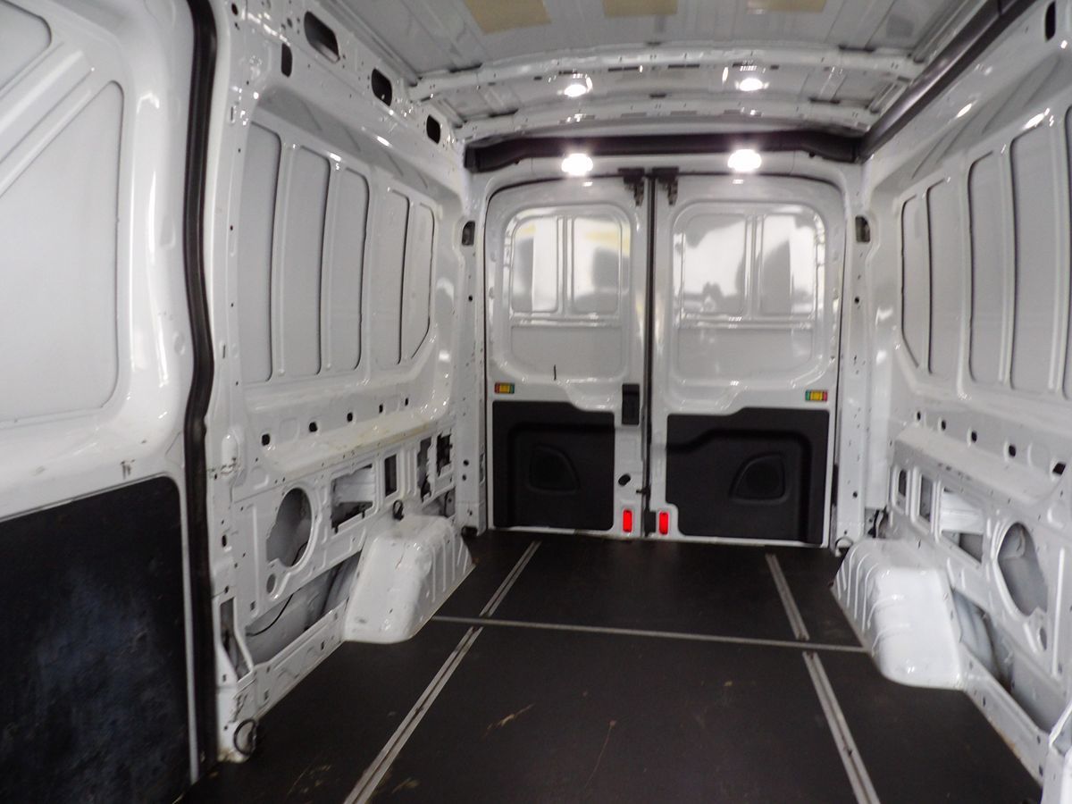 Used 2019 Ford Transit 250 - photo 23