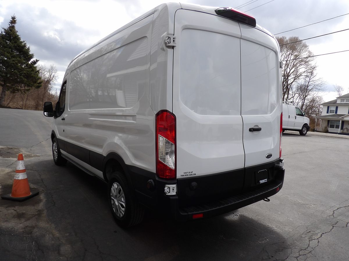 Used 2019 Ford Transit 250 - photo 6