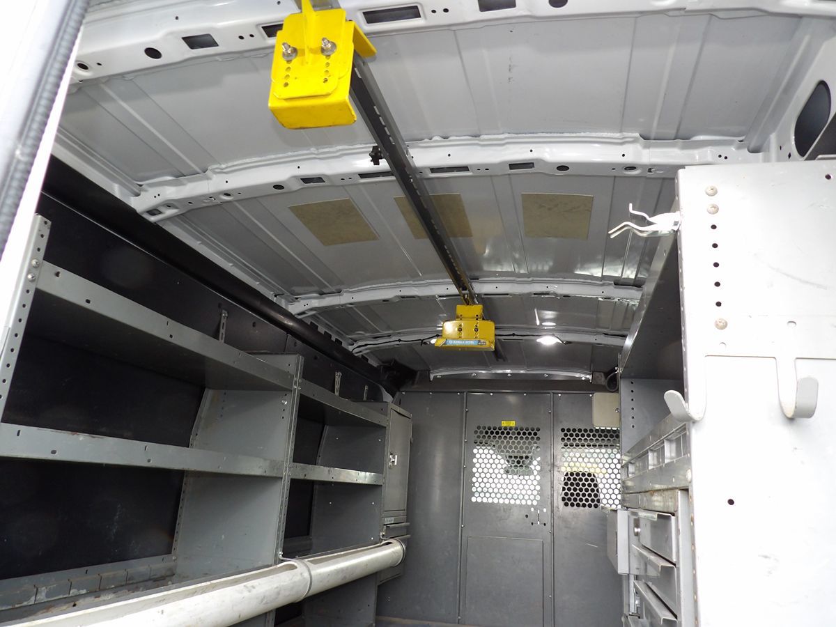 Used 2018 Ford Transit 250 - photo 18