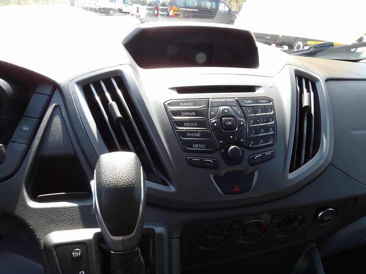 Used 2019 Ford Transit 250 - photo 26