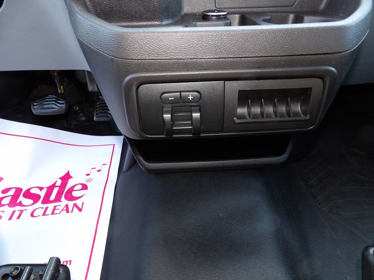 Used 2019 Ford Transit 250 - photo 28