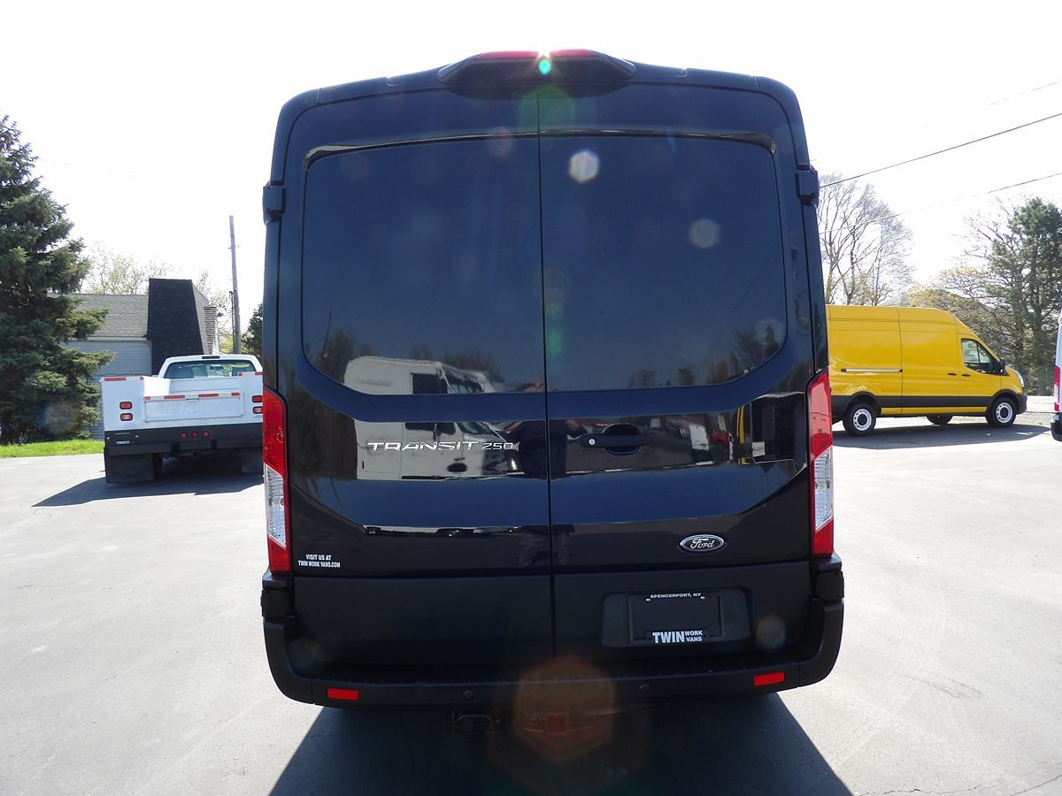 Used 2019 Ford Transit 250 - photo 11