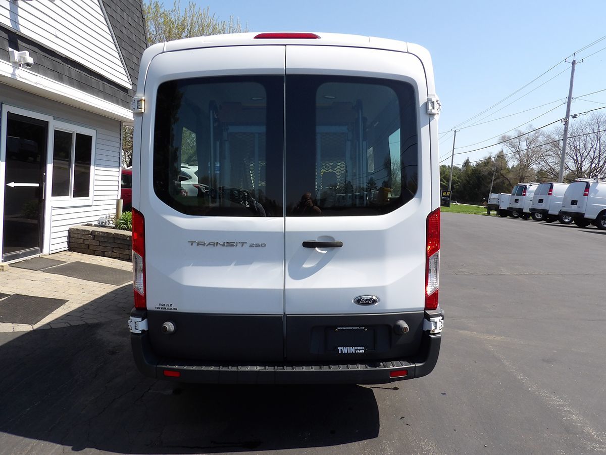 Used 2015 Ford Transit 250 - photo 10