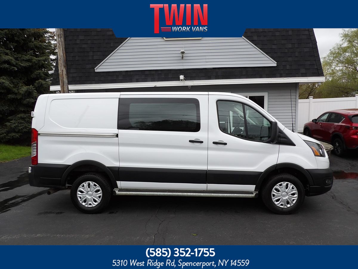 Used 2024 Ford Transit 250 - photo 1