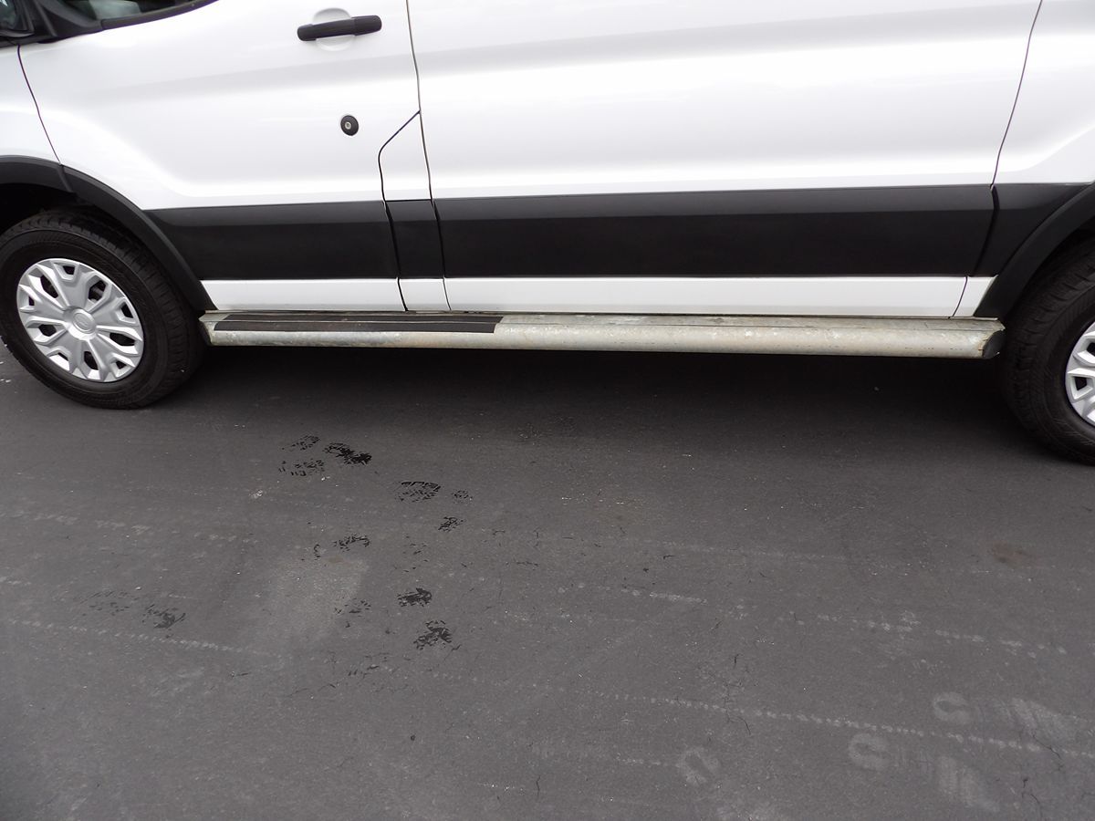 Used 2024 Ford Transit 250 - photo 7