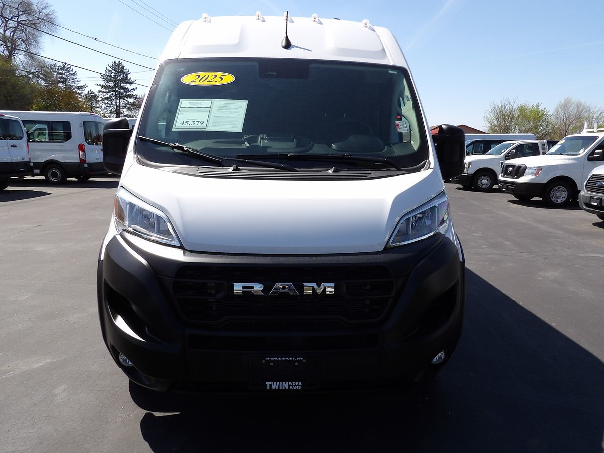 Used 2025 Ram ProMaster 2500 - photo 2