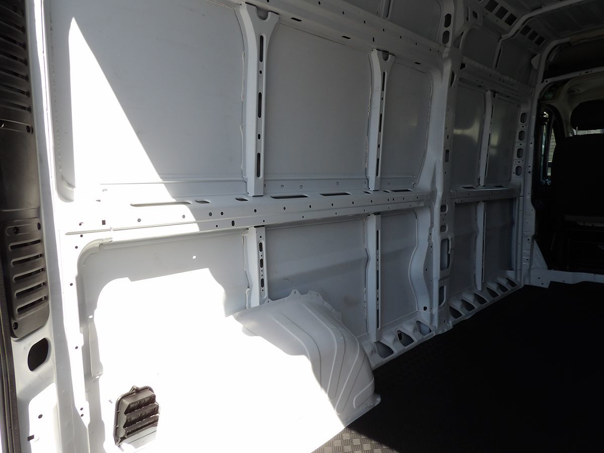 Used 2025 Ram ProMaster 2500 - photo 17