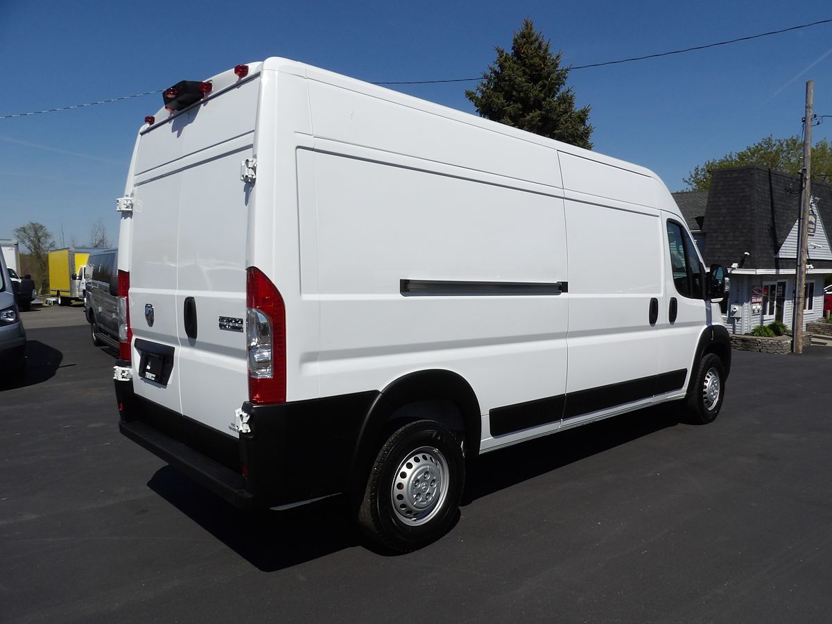 Used 2025 Ram ProMaster 2500 - photo 10