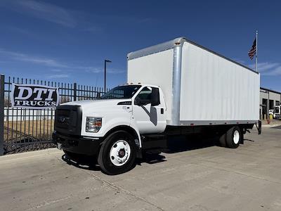Used 2016 Ford F-650 - photo 1