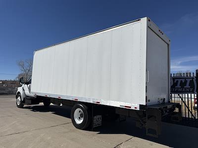 Used 2016 Ford F-650 - photo 1