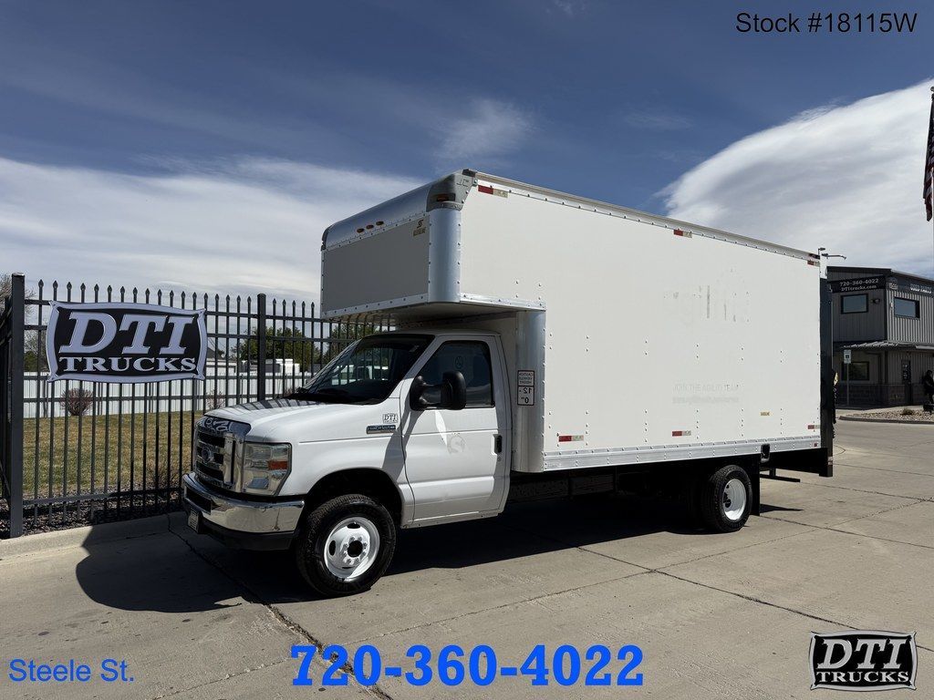 Used 2017 Ford E-450 - photo 1