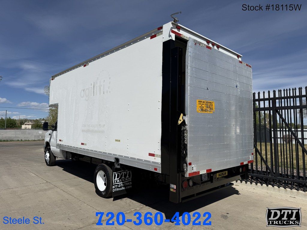 Used 2017 Ford E-450 - photo 5