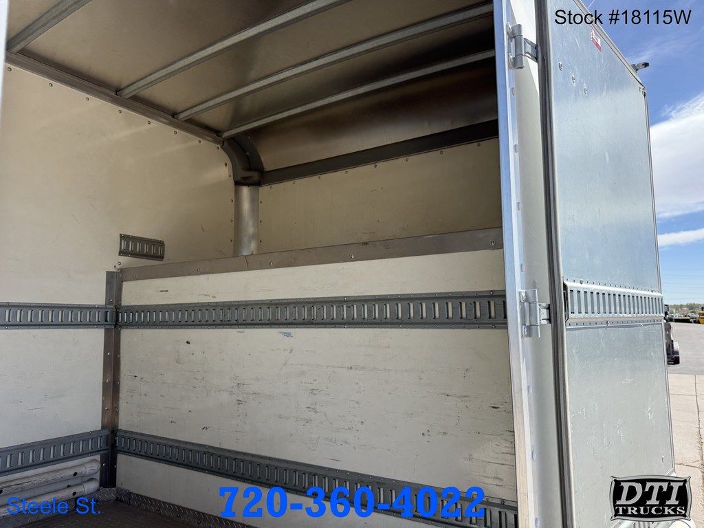 Used 2017 Ford E-450 - photo 11