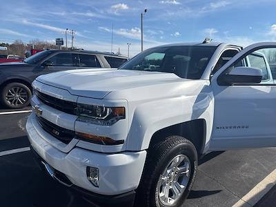 2017 Chevrolet Silverado 1500 Crew Cab 4WD Pickup for sale #AT63567 - photo 1