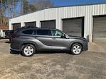 2021 Toyota Highlander FWD SUV for sale #AT64830 - photo 4