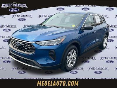 Used 2023 Ford Escape - photo 1