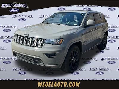Used 2020 Jeep Grand Cherokee - photo 1