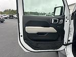 2021 Jeep Gladiator Crew Cab 4WD Pickup for sale #P12727B - photo 17