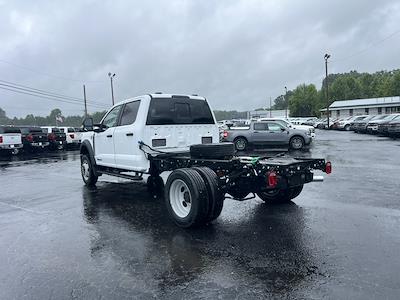 2025 Ford F-450 Crew Cab DRW 4x4 Cab Chassis for sale #T63709 - photo 2