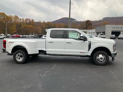 New 2026 Ford F-350 King Ranch Crew Cab 4WD DRW Pickup for sale #T63901 - photo 2