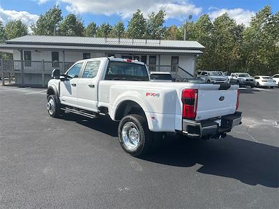 New 2026 Ford F-450 Crew Cab 4WD DRW Pickup for sale #T64045 - photo 2
