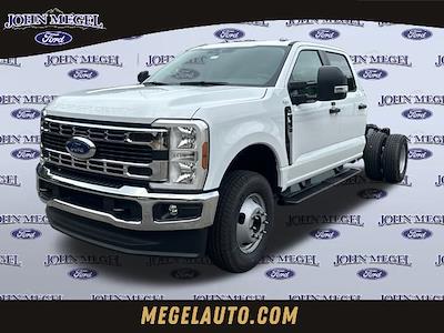 2026 Ford F-350 Crew Cab DRW 4WD Cab Chassis for sale #T64109 - photo 1