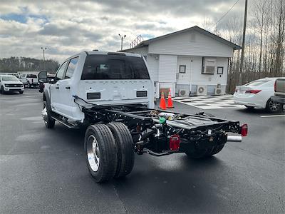 2026 Ford F-450 Crew Cab DRW 4WD Cab Chassis for sale #T64329 - photo 2