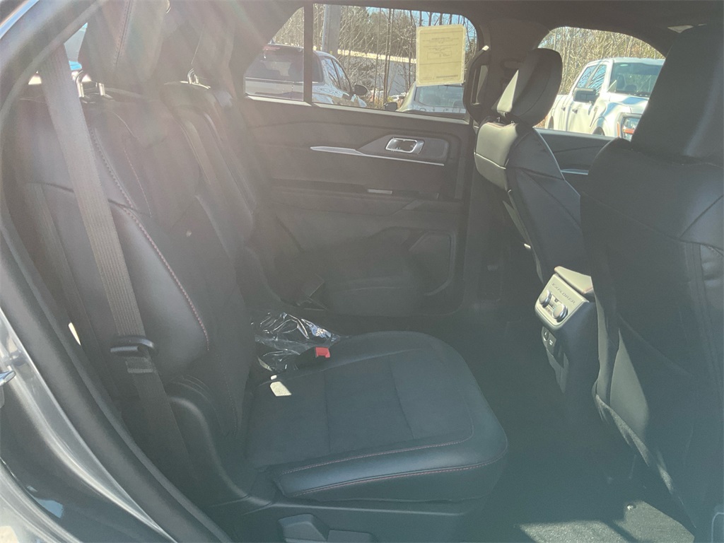 New 2026 Ford Explorer - photo 15