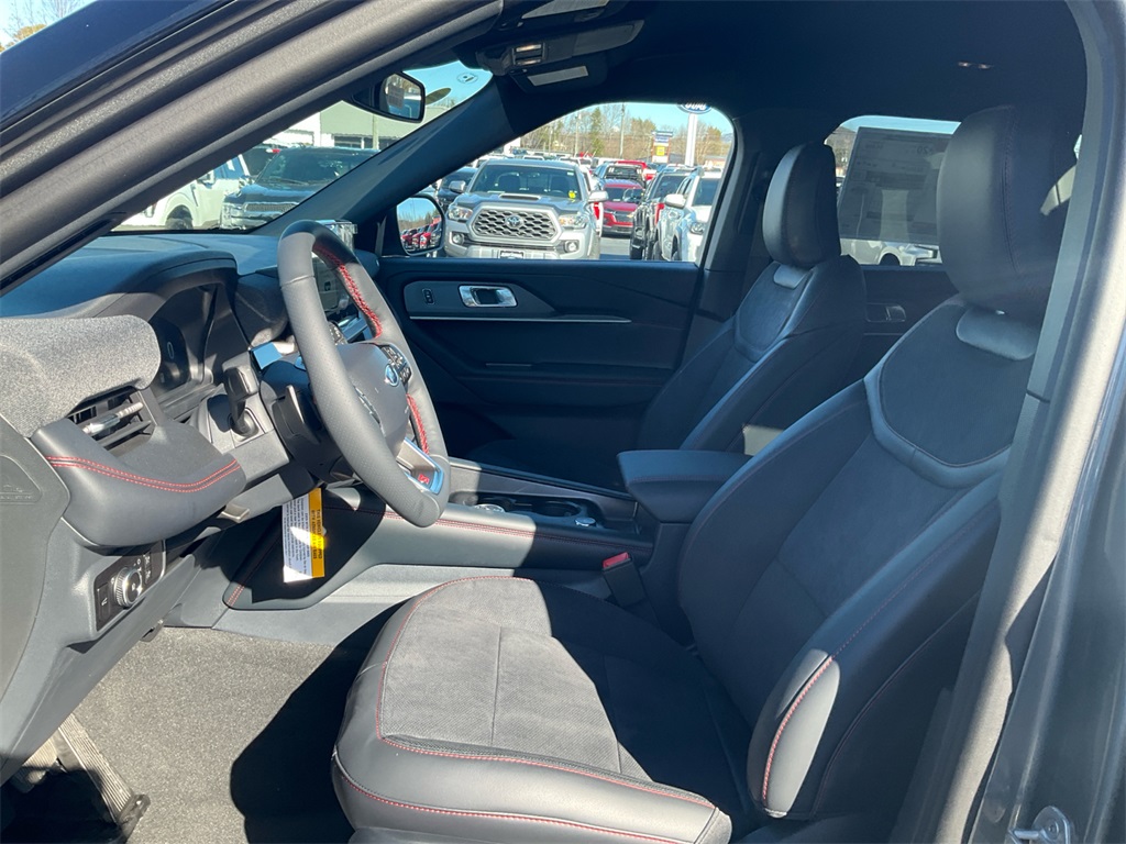 New 2026 Ford Explorer - photo 18