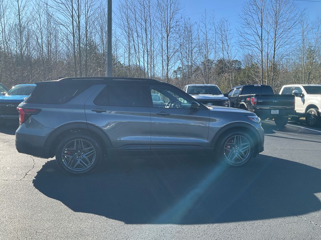 New 2026 Ford Explorer - photo 8