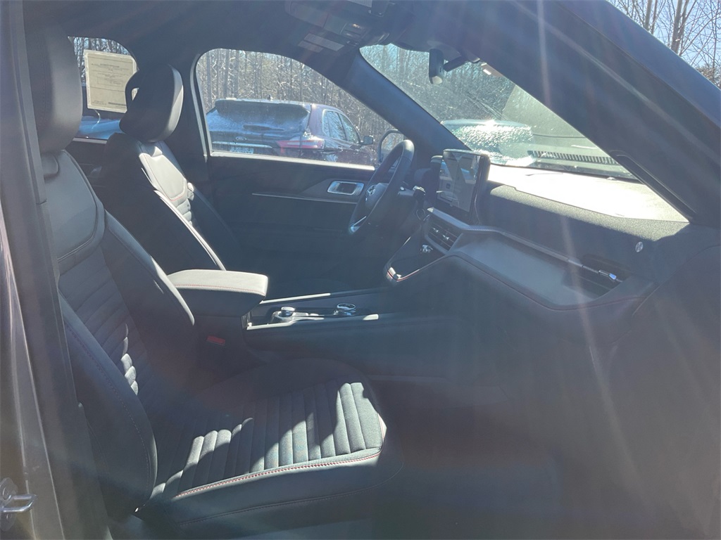 New 2026 Ford Explorer - photo 14