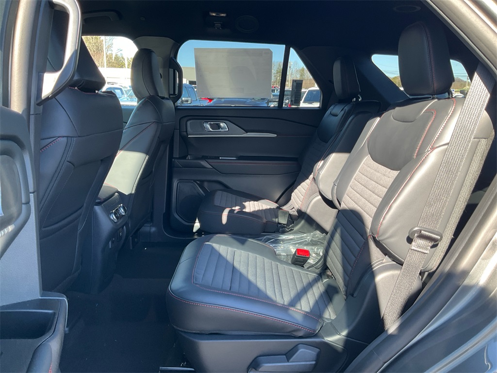 New 2026 Ford Explorer - photo 16