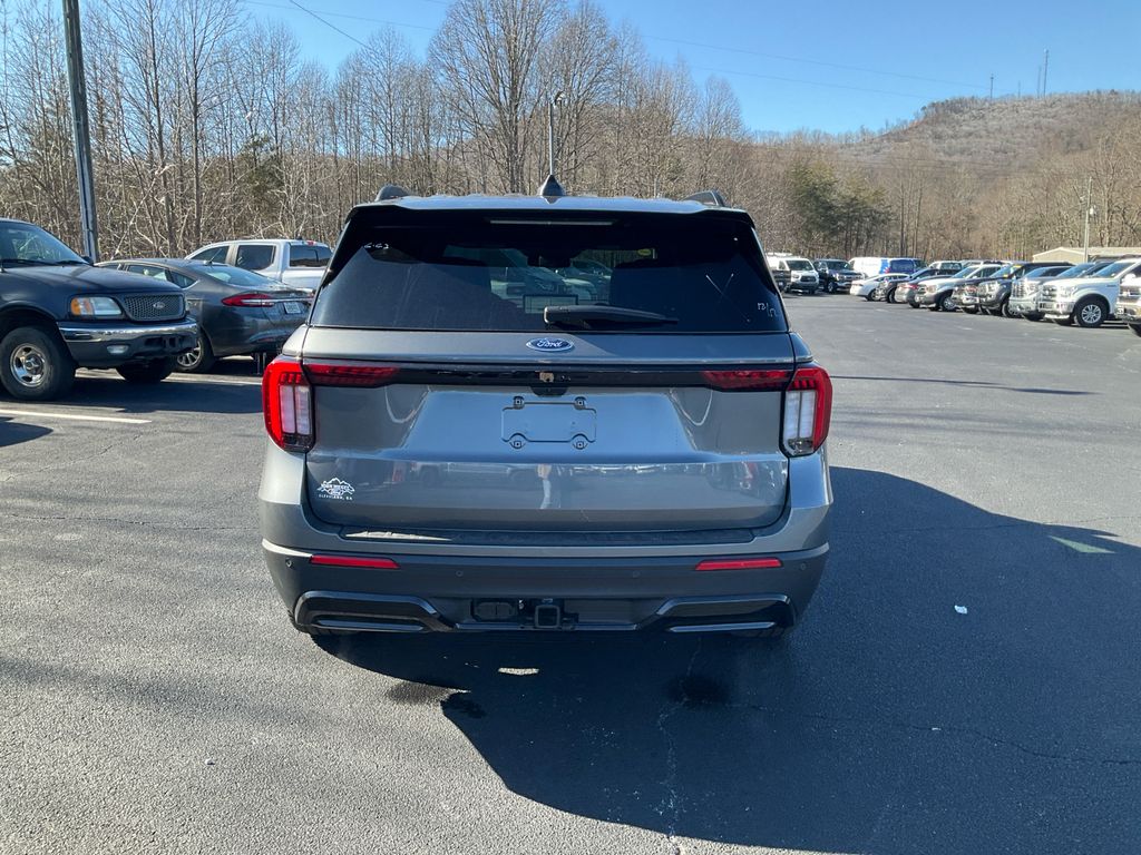 New 2026 Ford Explorer - photo 5