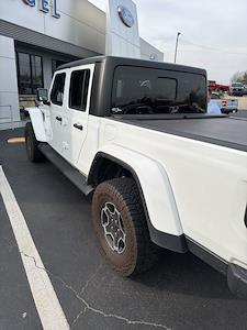 Used 2022 Jeep Gladiator - photo 1