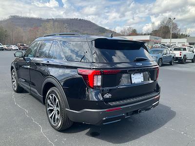 New 2026 Ford Explorer - photo 1