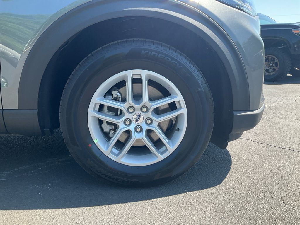 New 2026 Ford Explorer - photo 12