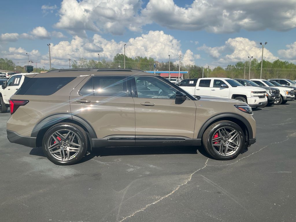 New 2026 Ford Explorer - photo 6