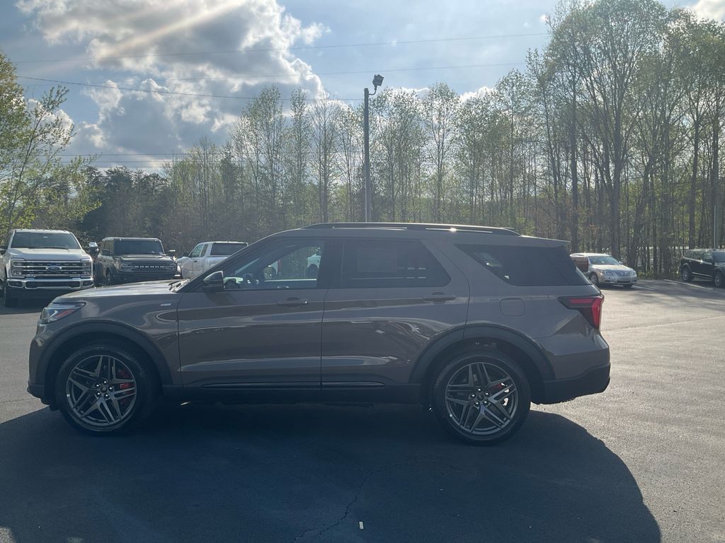 New 2026 Ford Explorer - photo 10