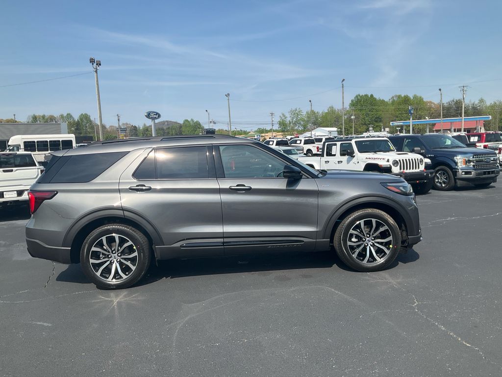 New 2026 Ford Explorer - photo 7