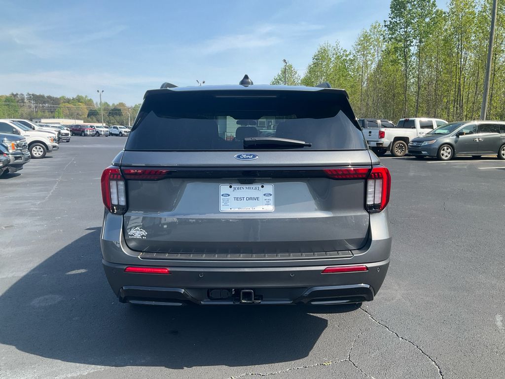 New 2026 Ford Explorer - photo 9