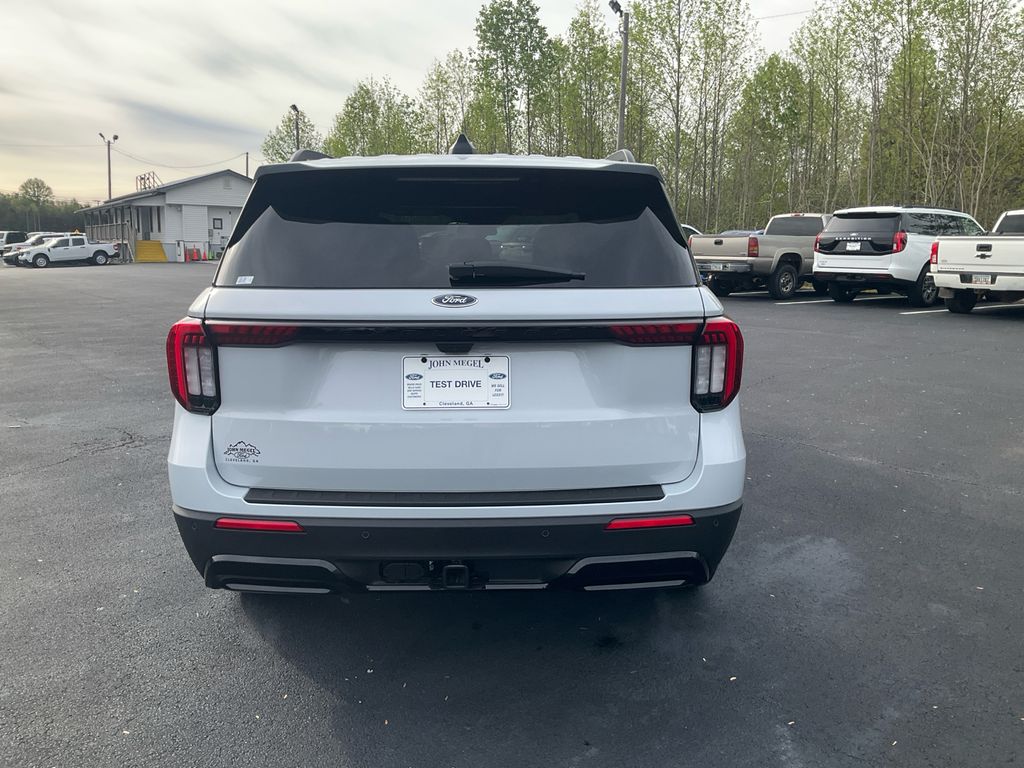 New 2026 Ford Explorer - photo 8