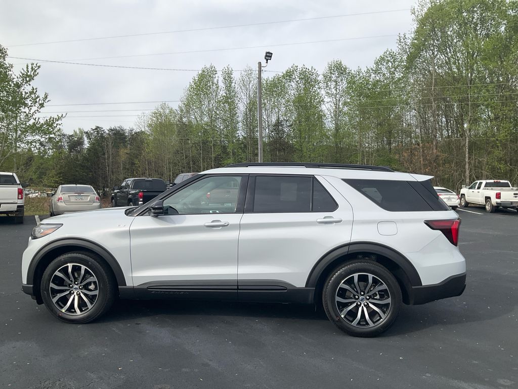 New 2026 Ford Explorer - photo 10