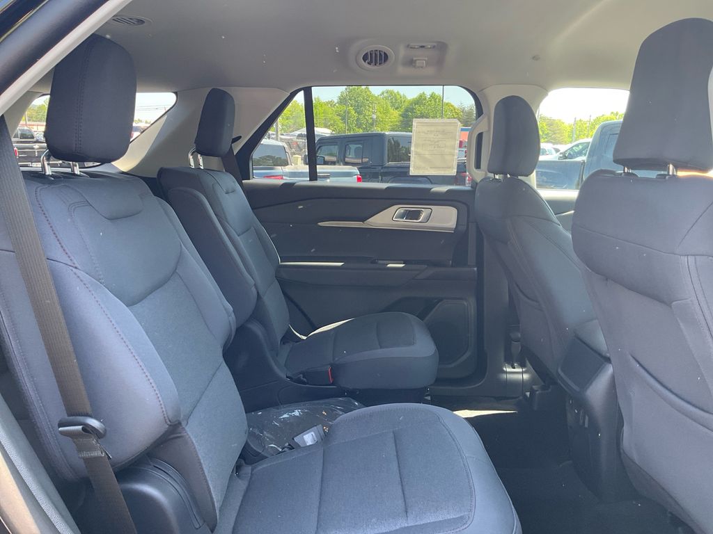 New 2026 Ford Explorer - photo 15