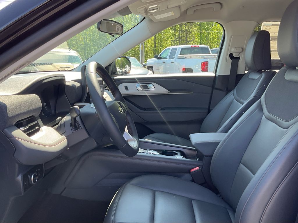 New 2026 Ford Explorer - photo 18