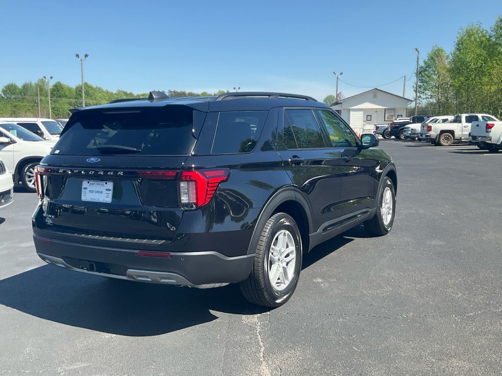 New 2026 Ford Explorer - photo 8