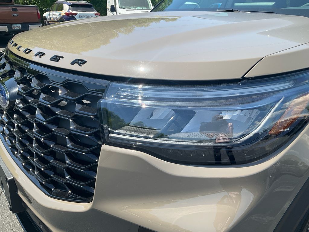 New 2026 Ford Explorer - photo 11