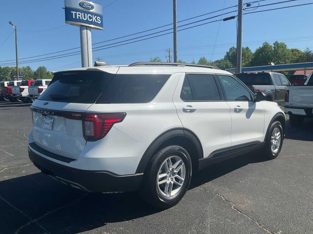 New 2026 Ford Explorer - photo 8