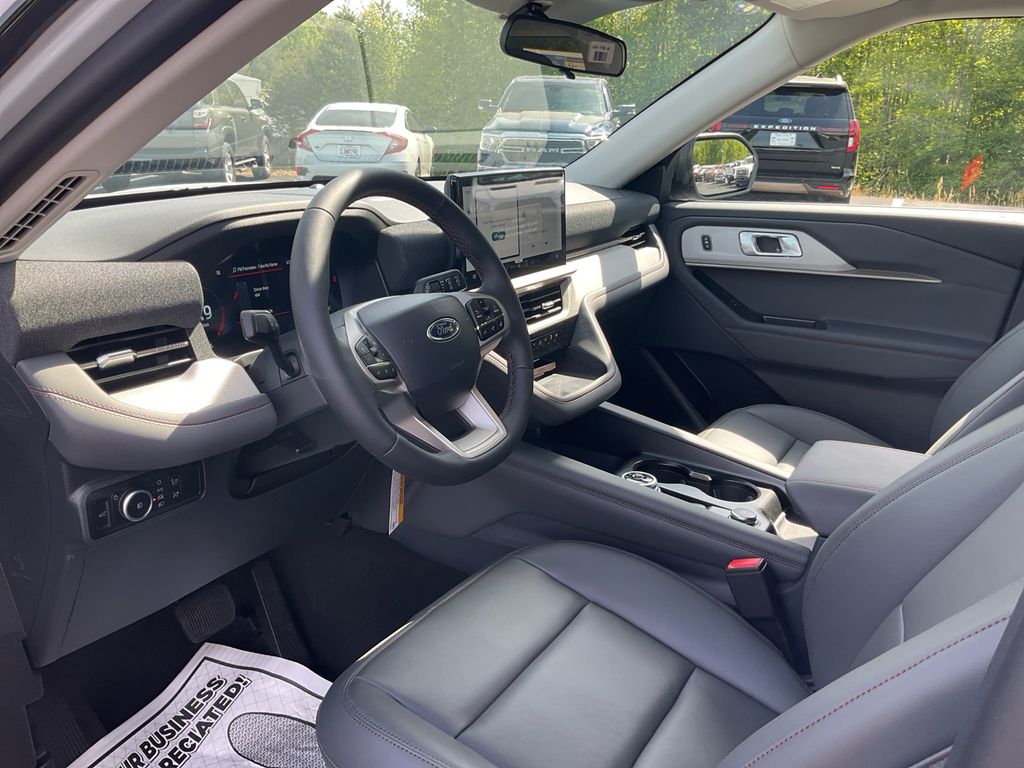 New 2026 Ford Explorer - photo 17