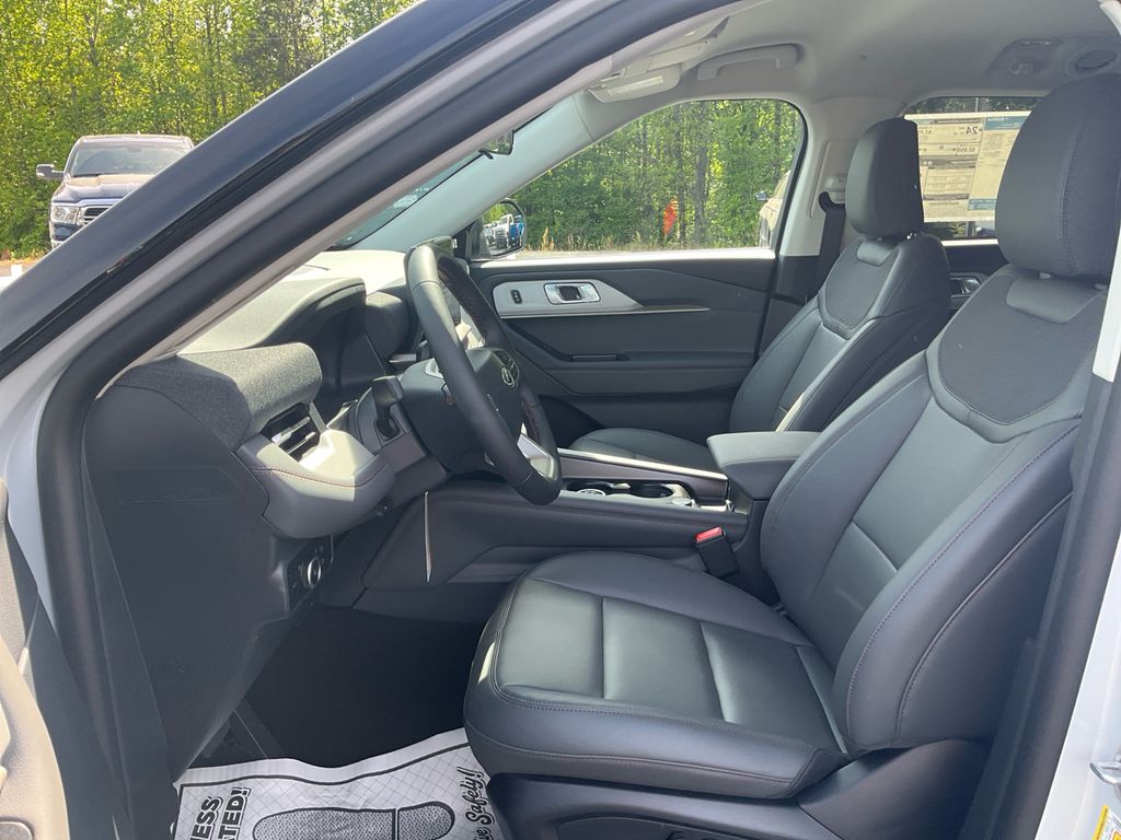 New 2026 Ford Explorer - photo 18