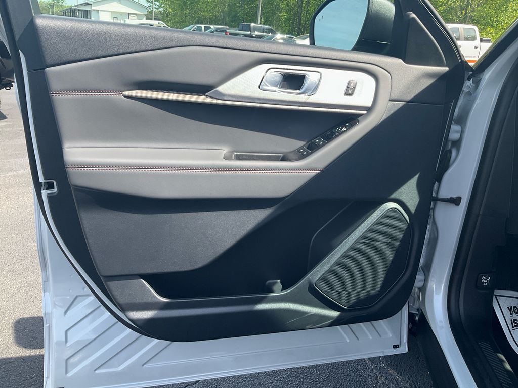 New 2026 Ford Explorer - photo 19